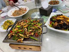 -大鸭梨烤鸭店(金顶街店)