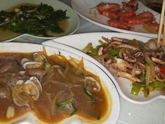 -覃记海鲜美食餐厅