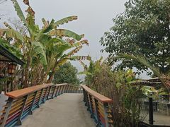 -茅草房·河畔园林火锅