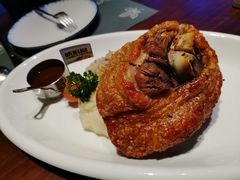 自酿啤酒脆皮烤猪肘-Ambra Haus琥珀屋精酿餐厅(宝山店)