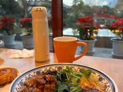 -昆明华邑酒店-鲜艳全日餐厅