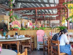 大堂-阿浪海鲜连锁加工店(B栋2排1号火车头店)