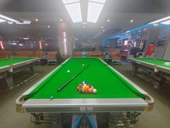 -VV桌球俱乐部(长阳大润发店)