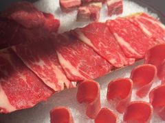 -鲜入唯煮·港式海鲜牛肉火锅(金宝街店)