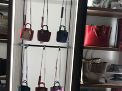 -COACH蔻驰(赛特奥特莱斯店)