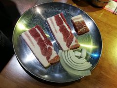 -老炉家木炭烤肉(长江国际店)