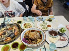 -巧克力渔家.小船海鲜胶东菜(万平口店)