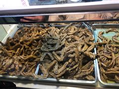 -王浩儿纪六孃甜皮鸭(乐山总店)