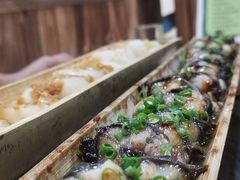 -胡须哥网红竹筒菜