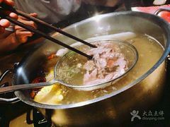 吊龙-手选潮汕鲜活牛肉火锅(二七广场店)