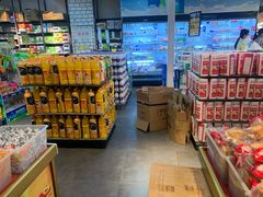 零售区-谊品生鲜折扣店(伟清中环店)
