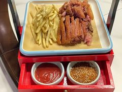 -八一好吃街·高品美食广场