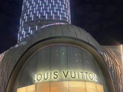 -上海尚嘉中心