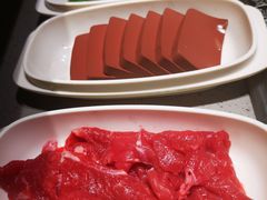 -海底捞火锅(曹安公路店)