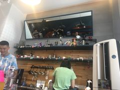 -Be Lived Cafe比例咖啡(摩天轮店)