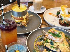 -FLOVIE FLORIST CAFE