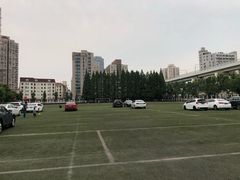 -上海外国语大学(虹口校区)