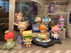 -泡泡玛特POPMART(黄岛新城吾悦店)