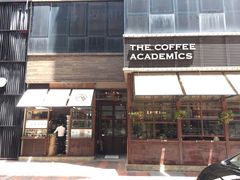 -The Coffee Academïcs(铜锣湾店)