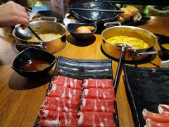 -呷哺呷哺(万达新世界店)