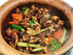 啫啫生肠-天宝食坊·啫啫煲大排档(西华路店)