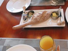 -东西风牛排馆周末烧烤自助(首都机场希尔顿店)