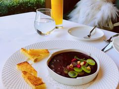 露杰鹅肝配车厘子和红酒黑提汁-福楼法餐厅FLO