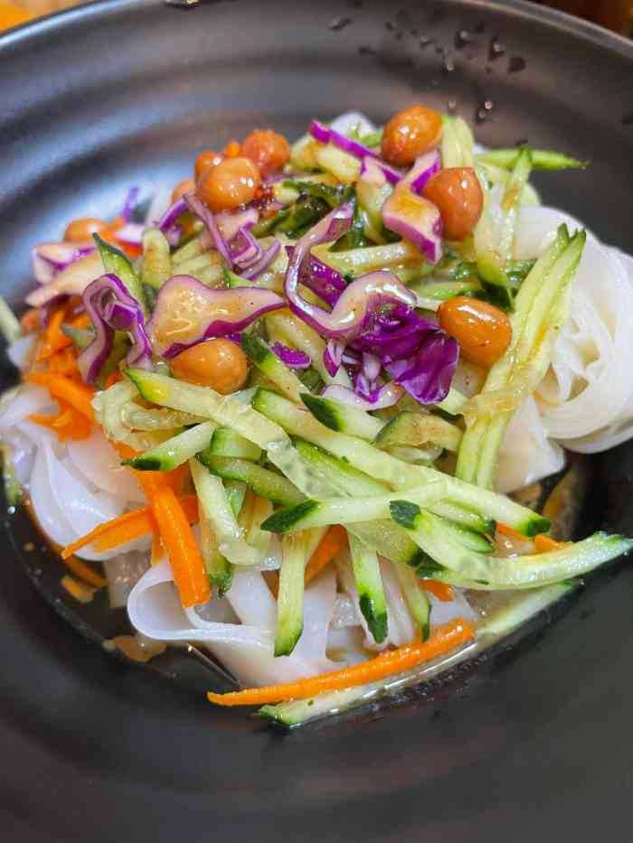 六靖凉粉(金城店)-"凉粉好像有点龟苓膏的味道,但又没有苦味,.