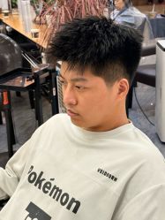 -藤野造型烫染·漂发