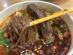 -樊记腊汁肉(西安咸阳国际机场店)