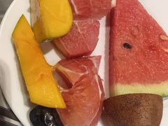 -金马门国际美食百汇(珞喻路店)