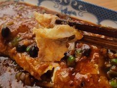 -红土地(地铁站)