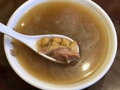 黄豆汤-老半斋(福州路店)
