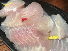 -老牌坊云南鱼豆花火锅(嵩山店)