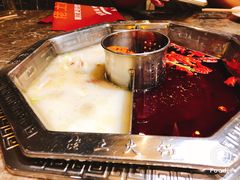 -佬土鹅肠火锅(解放路店)