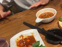 -云海肴·汽锅鸡·云南菜(天山百盛优客店)