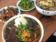 -矮子粉店1985·长沙米粉(湘春路店)