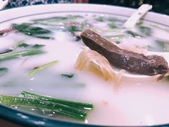 -清真·玛丽亚新疆菜主题餐厅(浙江中路店)