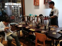 -十八字金银饰·拼豆·开蚌手工体验团建(君太百货店)