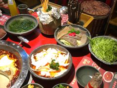 -谭鸭血老火锅·匠心(环球港旗舰店)