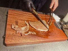 -铭牛烧肉·和牛海鲜自助(高新月牙湖店)