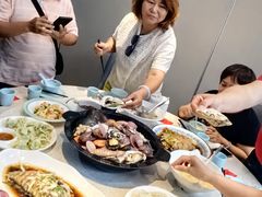 -巧克力渔家.小船海鲜胶东菜(万平口店)