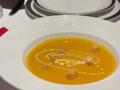 -Mogul Eatery·大亨餐酒馆