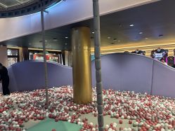 -奈尔宝·国风主题儿童乐园·亲子餐厅(豫园商城店)