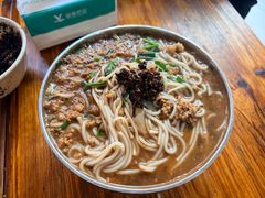 -正宗杨记普洱酸醋米线(总店)