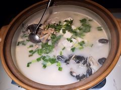 -姜君·千岛湖鱼头馆(浦东大道店)