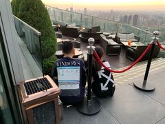 -FLAIR顶层餐厅酒吧(浦东丽思卡尔顿酒店)