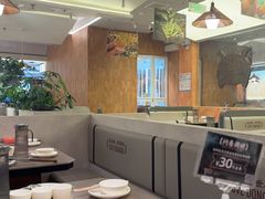 -锅飘飘·东北铁锅炖(雨花客厅店)