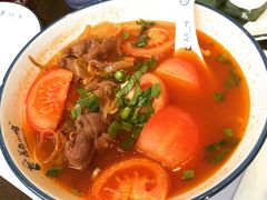 -美奈小馆·越南料理(中航城君尚购物中心店)