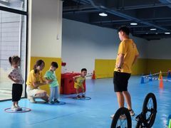-兔跑跑儿童运动馆·平衡车·体能(市桥北店)